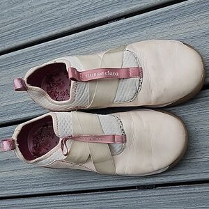 Nurse Clara Clove shoes